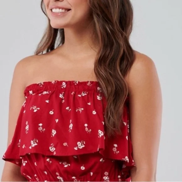 🆕 Hollister • Red • Strapless • Floral Jumpsuit - Picture 2 of 6